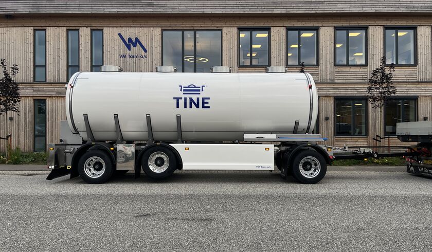 TINE BA - 21.500 liter mjölktank-trailer