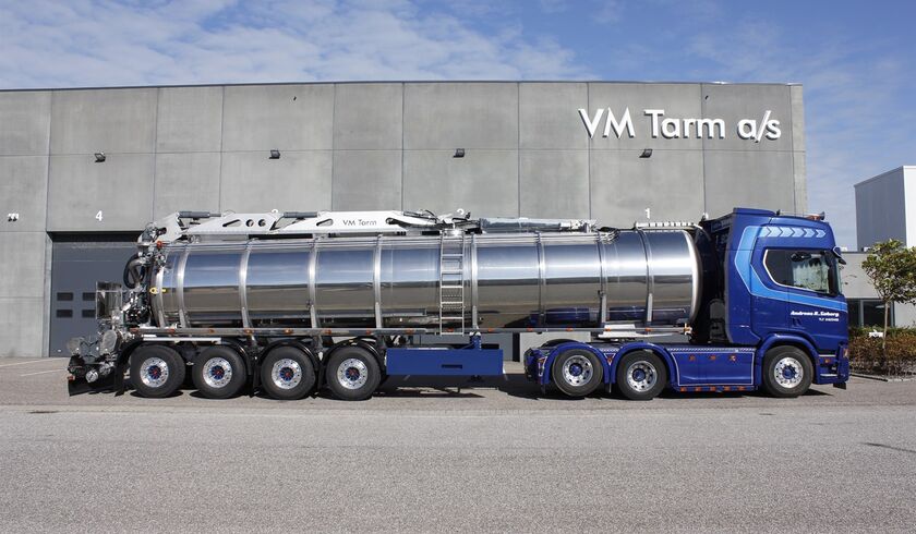 gylletrailer-foran-servicehal_19123.jpg